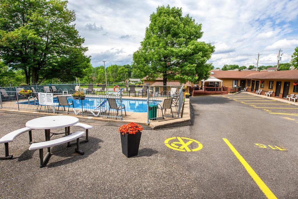 Motel Et Camping Etchemin Lévis エクステリア 写真