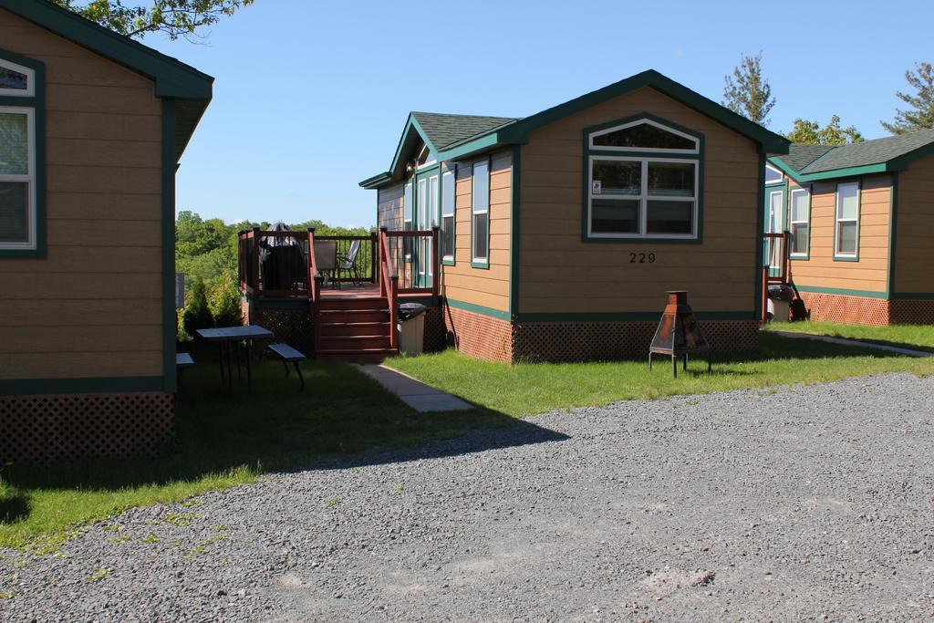 Motel Et Camping Etchemin Lévis エクステリア 写真