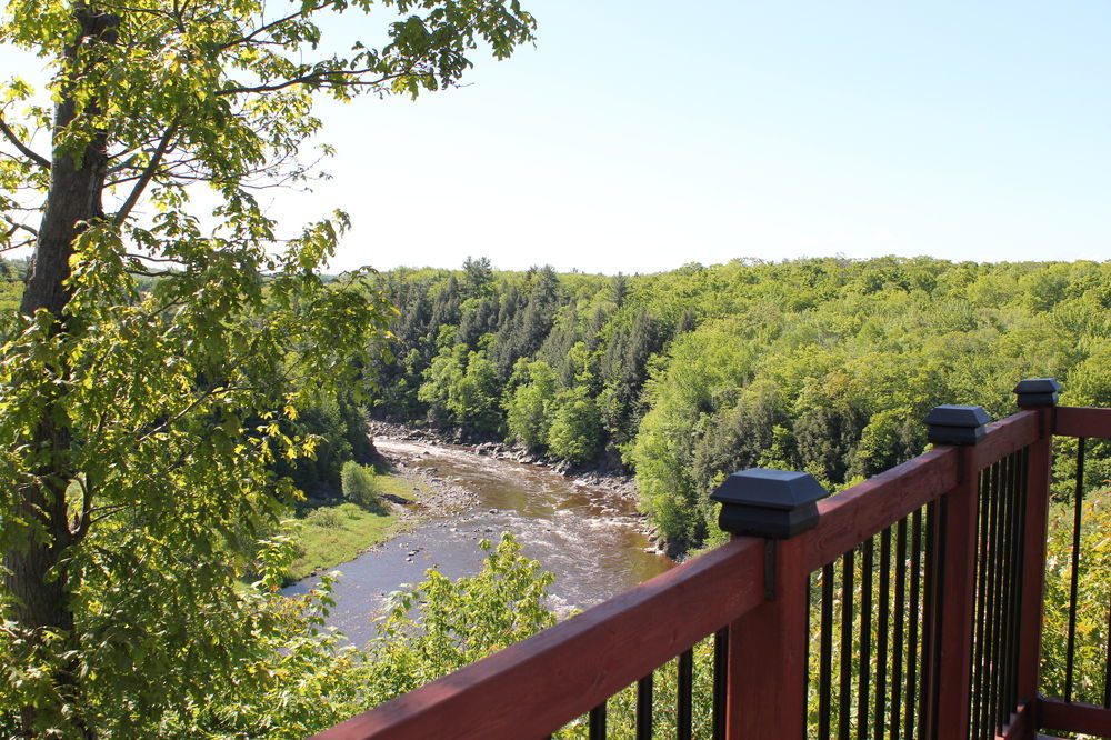 Motel Et Camping Etchemin Lévis エクステリア 写真